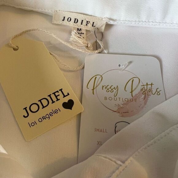 NWT Jodifl Blouse Top Daisy Floral Button Down Pink White Size M - Picture 2 of 9